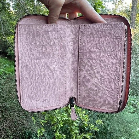 COACH Medium Id Zip Wallet Pink Zip-Around w Gunmetal Hardware AUTHENTIC - Picture 3 of 10